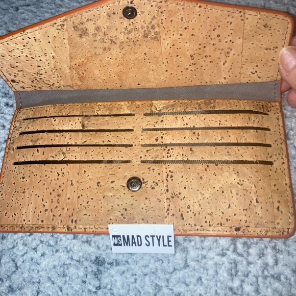 MIS cork wallet - Picture 2 of 3